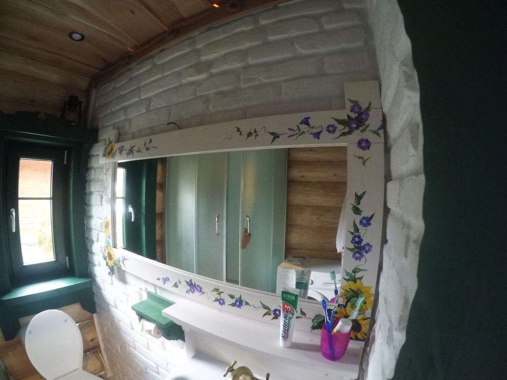 Vila Eco House Butinar Kosmach Exteriér fotografie